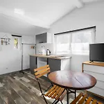 度假居 De Charme Sous Les Pins *