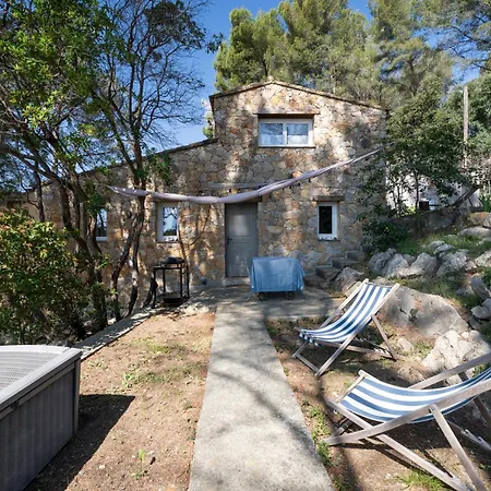 De Charme Sous Les Pins Feriehus *