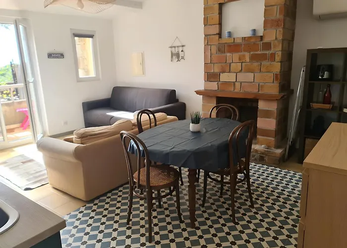 De Charme Sous Les Pins Sanary-sur-Mer