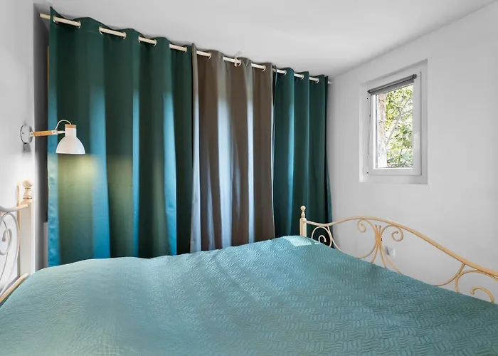 De Charme Sous Les Pins Sanary-sur-Mer