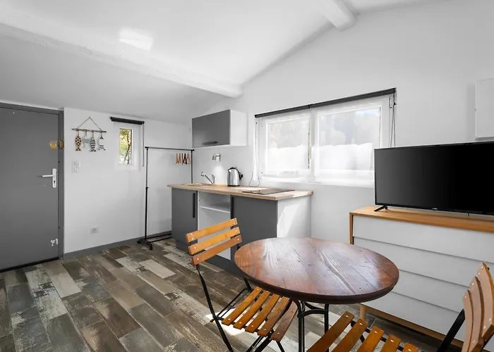 Ferienhaus De Charme Sous Les Pins *
